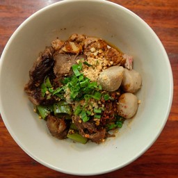 ใหญ่เรือแห้งเนื้อ (พิเศษ)
