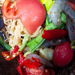 ตำมาม่ากุ้งสด