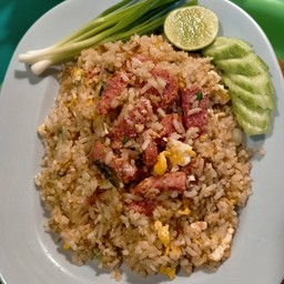 ข้าวผัดเบคอน