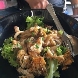 ก๋วยเตี๋ยวคั่วไก่