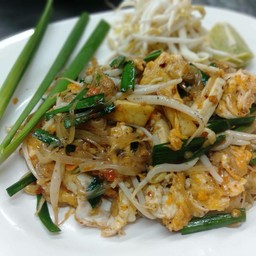 เจ้ดาผัดไทยกุ้งสด