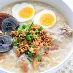 โจ๊กหมู หน้าวัดศรีทวี