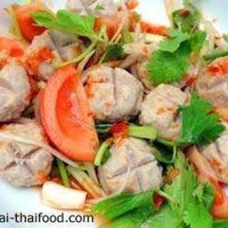 ยำลูกชิ้นเนื้อ