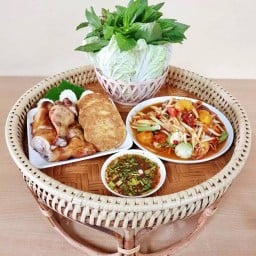 อีสาน เด้อ บางกอก