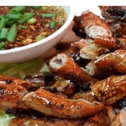 ไส้หมูย่าง