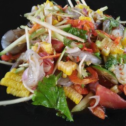 ยำกุ้งสด / สุก (เส้น) ม่วง/โพด