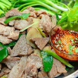 ตับหมูลวกจิ้ม