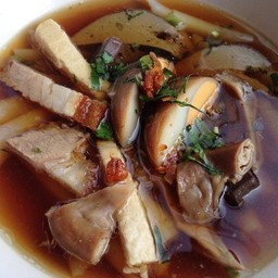ก๋วยจั๊บน้ำใสนายปู้ สาขา 2