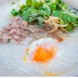 โจ๊กใส่ไข่