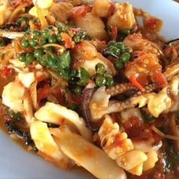 ผัดเผ็ดทะเลรวมมิตร