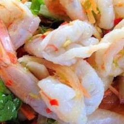 ยำกุ้งลวก