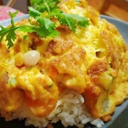 ไข่เจียวราดข้าว