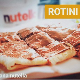 โรตี กล้วยหอม+ไข่  ทานูเทลล่า