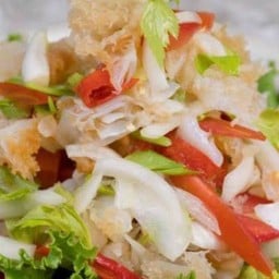 ยำแมงกะพรุน
