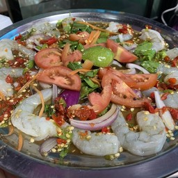 ยำกุ้งสดไม่เส้น
