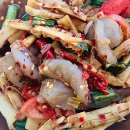 ตำหน่อไม้กุ้งสด- ปูปลาร้า-ไทย