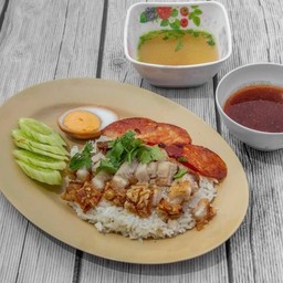 ข้าวหมูกรอบ