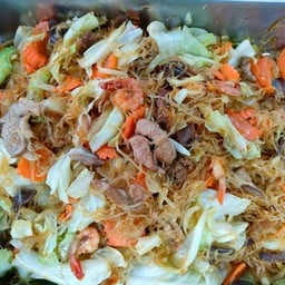 ร้านข้าวแกงปักษ์ใต้แม่บังอร