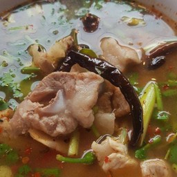 ต้มกระดูกอ่อนหมู