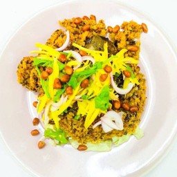 ยำปลาดุกฟูทอดกรอบ