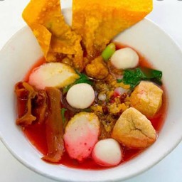 ร้านอุ๋มอิ๋มก๋วยเตี๋ยว
