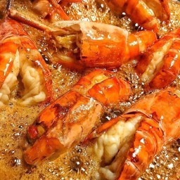 กุ้งแม่น้ำต้มหวาน