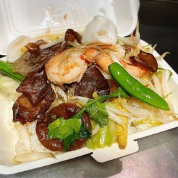 ข้าวราดผัดโป้ยเซียน