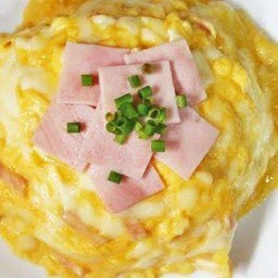 ข้าวไข่ข้นแฮม