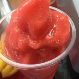 สตอเบอรี่ปั่น