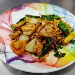 มาม่าขี้เมาทะเล