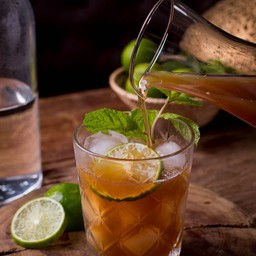 ICED LEMON TEA