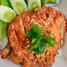 ไก่ทอดกรอบ (กับข้าว)