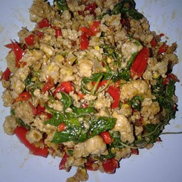 กะเพราหมูสับ