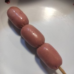 ไส้กรอกไก่แดง