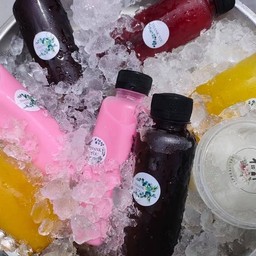 บ้านขนมเเละนํ้าหวาน