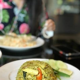 เออกูคาเฟ่ Er-gu Cafe'