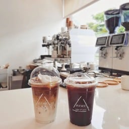 Home Speciallty Coffee and Roaster นครพนม ( อ.นาแก )