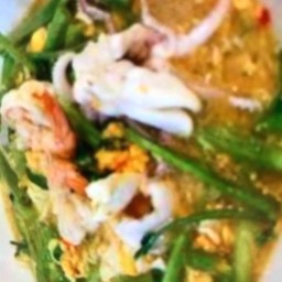 สุกี้แห้งกุ้ง