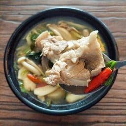 ต้มแซ่บซี่โครงอ่อน