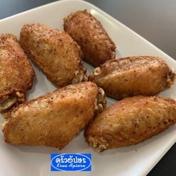 ปีกไก่ทอด