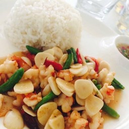 กุ้งผัดพริกขี้หนู
