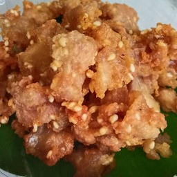 เอ็นไก่ทอดในตำนาน- By แม่ทอด