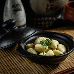 กระเทียมย่างเนย