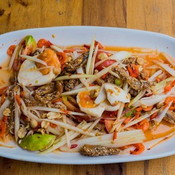 ตำไทยปลากรอบ + ไข่เค็ม