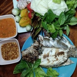 คุณธงชัย เมี่ยงปลาเผา สาขาตลาดคำแค