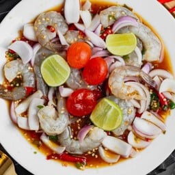 ยำกุ้งสด+ไข่แดงเค็มเต็มใบ