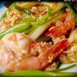 สุกี้แห้งกุ้ง