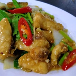 ปลาผัดคื่นช่าย