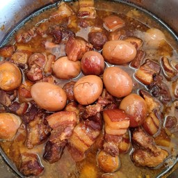 หมูฮ้องภูเก็ต