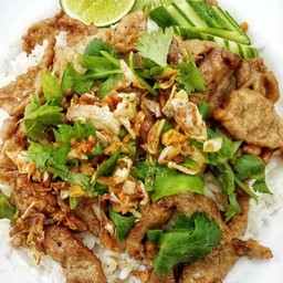 ทอดกระเทียม